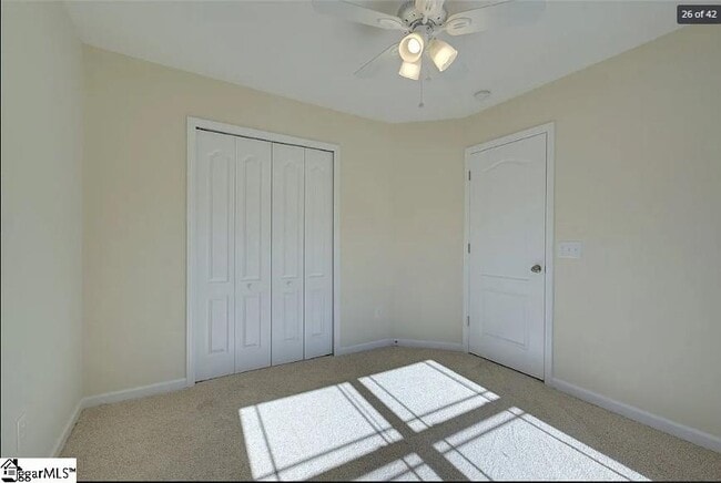 Building Photo - 233 Shale Dr