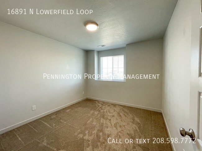 Building Photo - 16891 N Lowerfield Loop