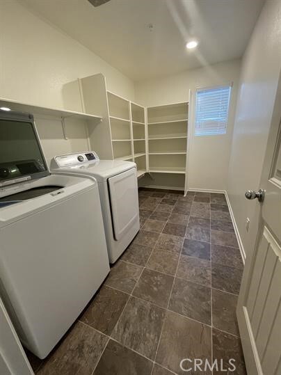 Building Photo - 30433 Village Knoll Dr