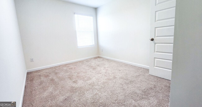 Building Photo - 839 Taurus Dr