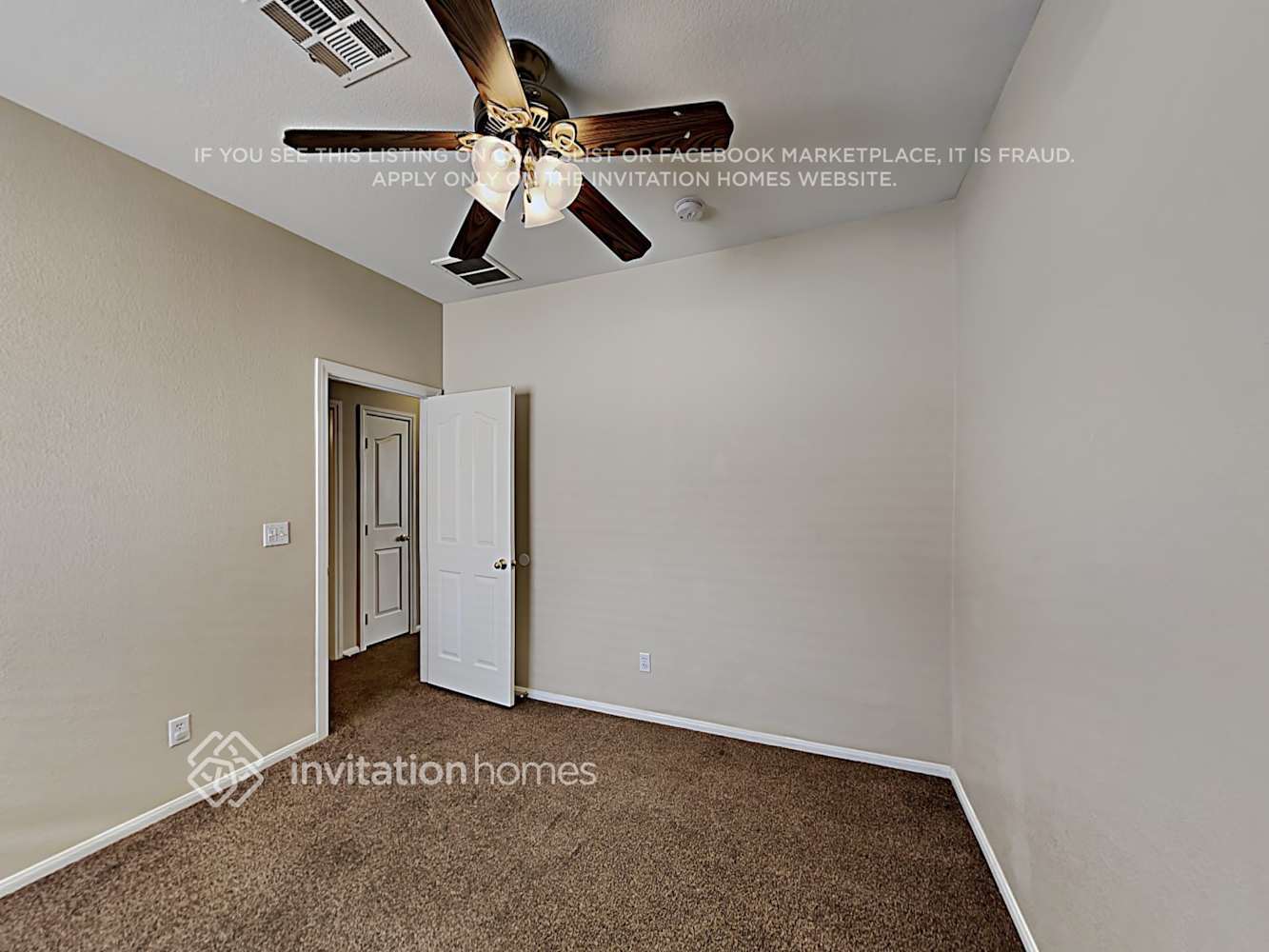Building Photo - 948 Country Skies Ave