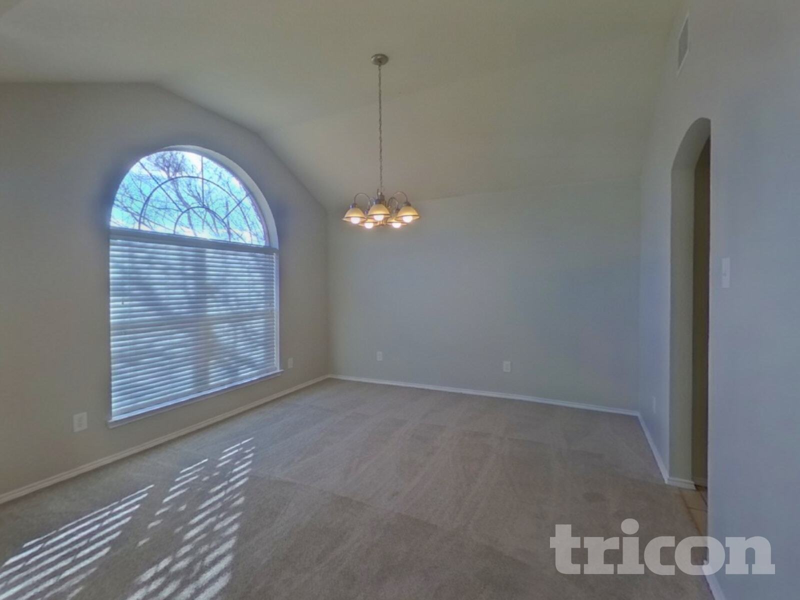 Building Photo - 10712 Braemoor Dr