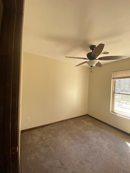 Building Photo - 7909 Swaggerty Rd