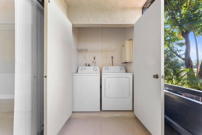 Building Photo - 23490 Lyons Rd