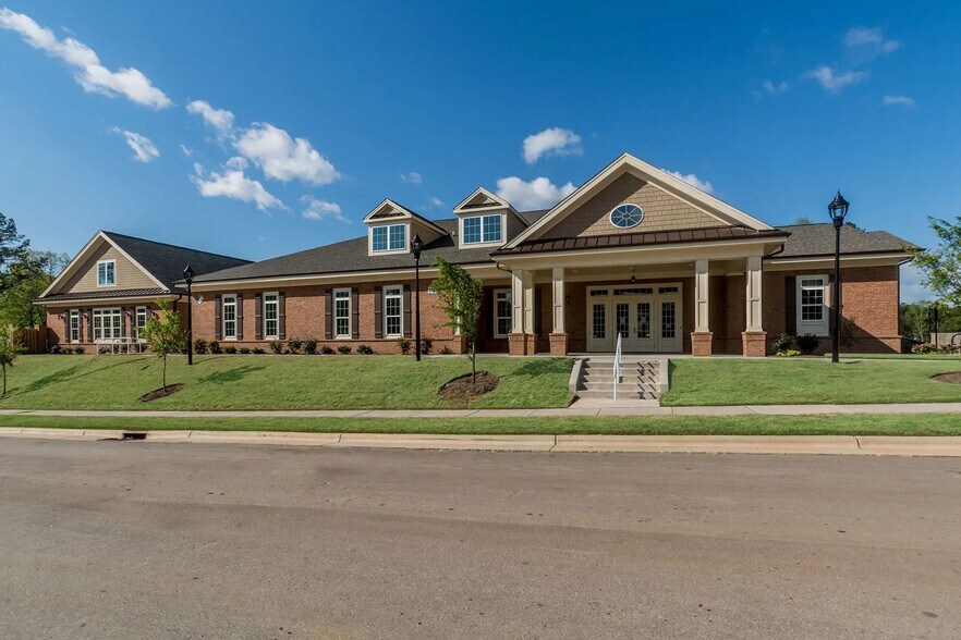 Building Photo - 1049 Manorhaven Dr