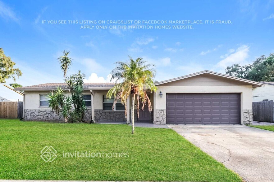 Primary Photo - 9247 78th Ave N