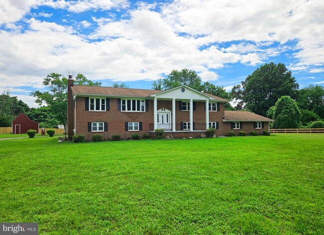 Building Photo - 5084 Sands Rd