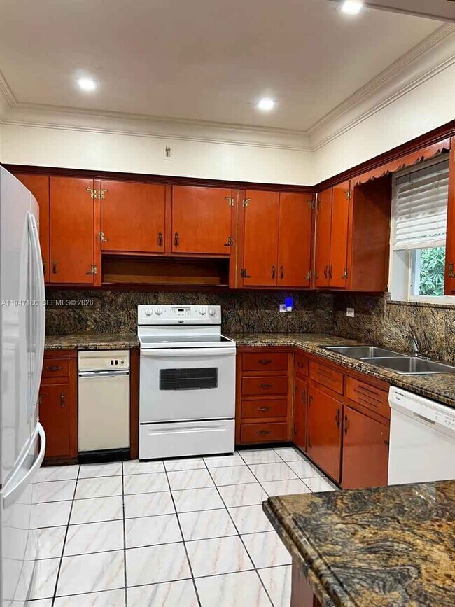 Building Photo - Southwest 97th Avenue, Miami, FL 33165 - 3 BR 2 BA single-family home