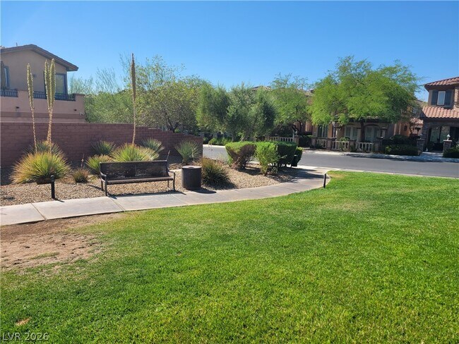 Building Photo - 10268 Cool Mist St