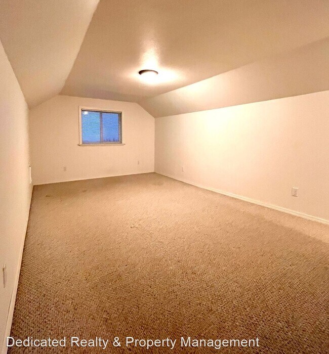 Building Photo - 2 br, 1 bath House - 261 Wilcox Rd.