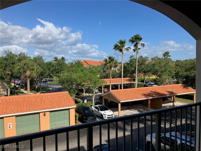Building Photo - 1210 Wildwood Lakes Blvd