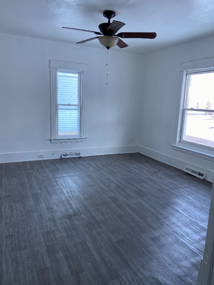 Building Photo - 218 K St