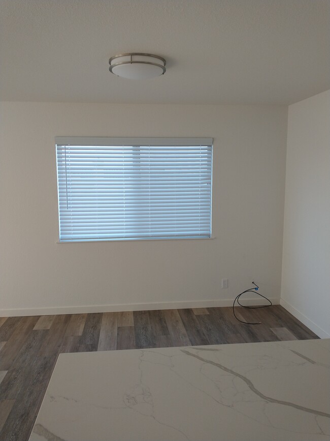 Dining Area - 1870 Park Ave