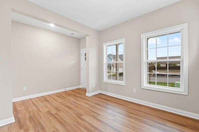 Building Photo - 109 Clearwater Dr