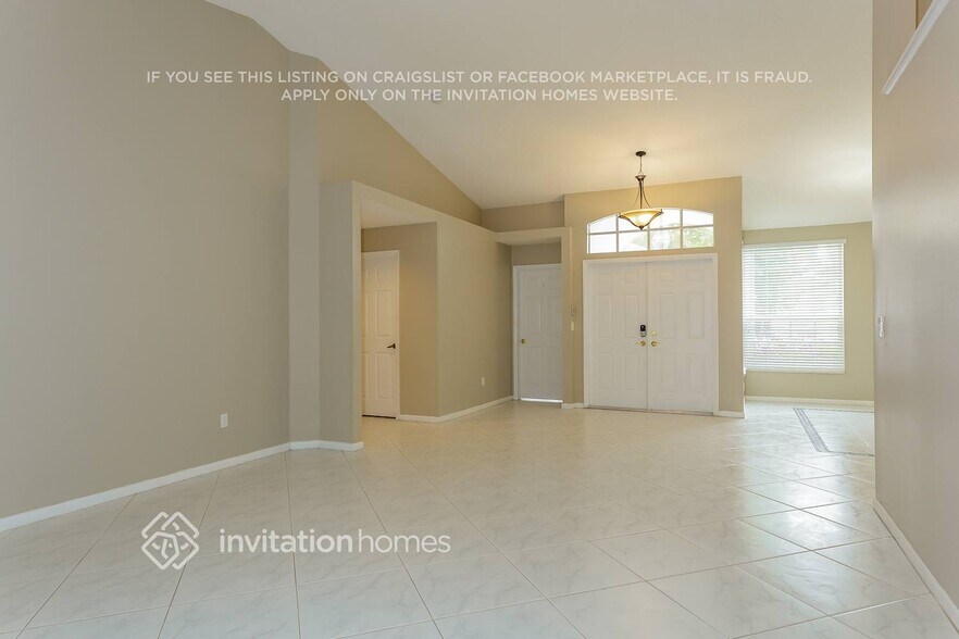 Building Photo - 9296 Lake Serena Dr