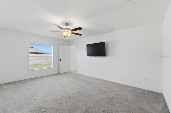 Building Photo - 35029 Brackett Bnd