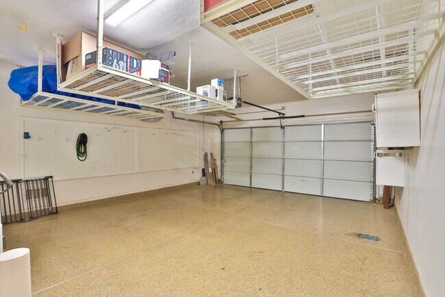 Building Photo - 36269 W Cartegna Ln