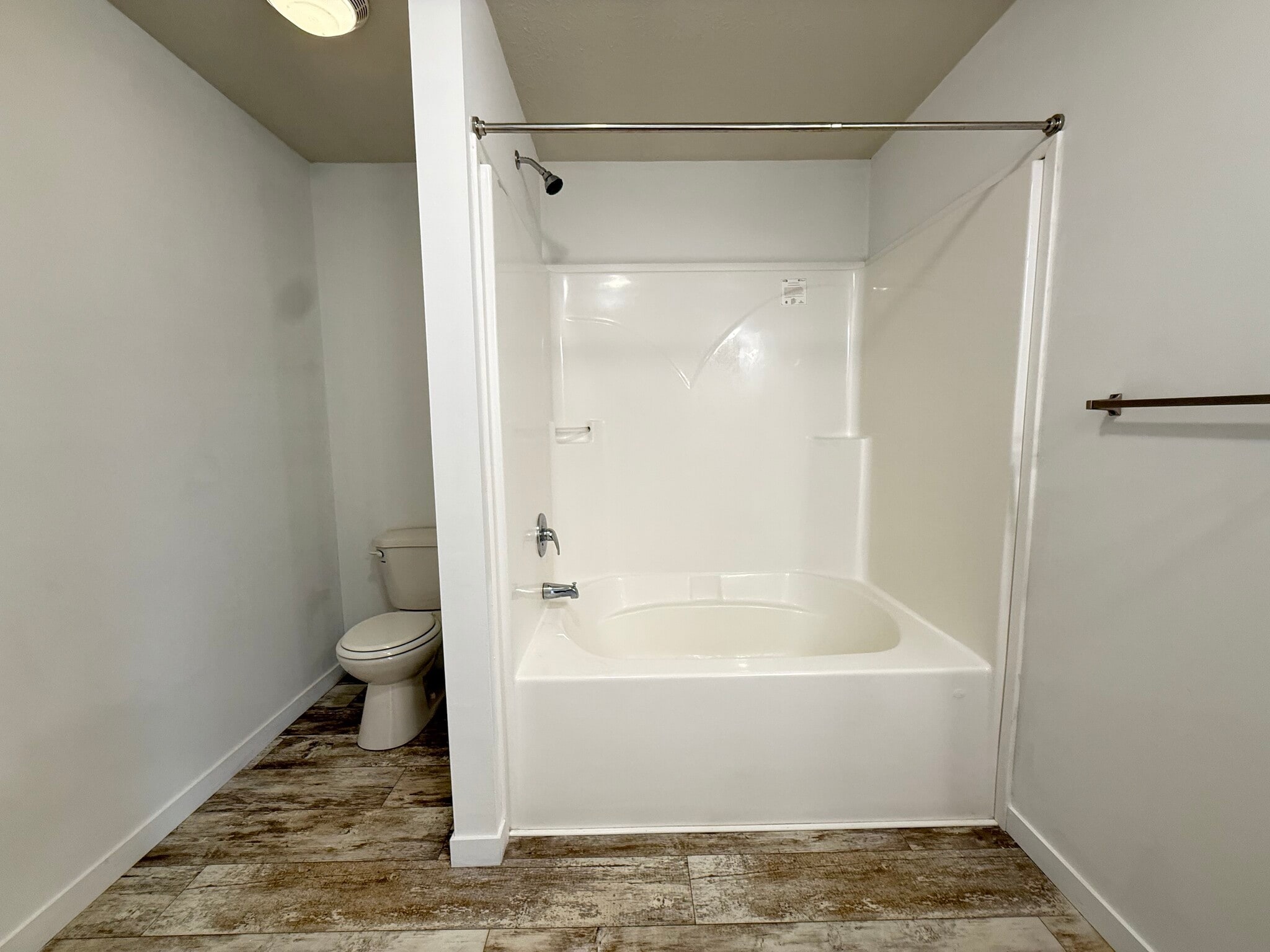 Building Photo - 2018 Lark Ln NW