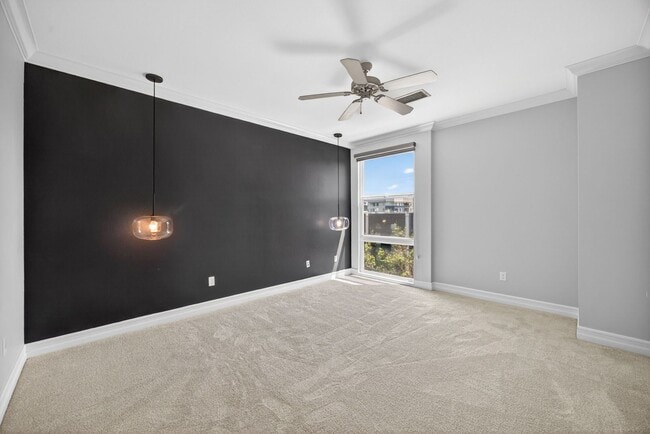 Building Photo - Luxury Downtown San Diego Condo | 2BR/2BA at Park Blvd West – $3,300/mo