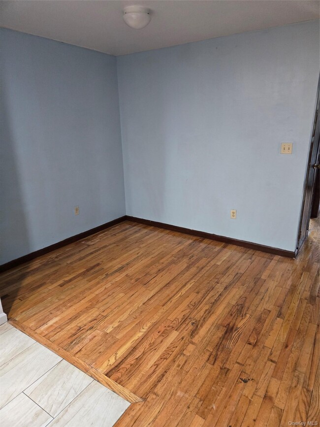 Building Photo - 3809 Barnes Ave