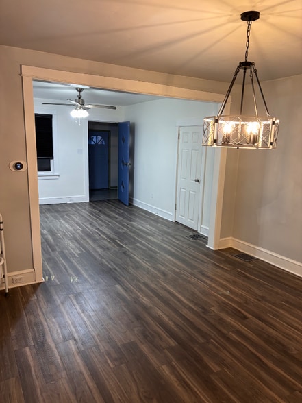 Building Photo - 126 Yale Rd