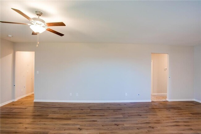 Building Photo - 280 Mount Vernon Way