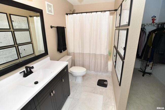 Building Photo - 123 SW Jefferson Ave