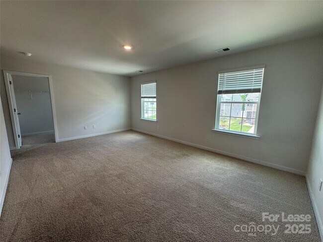 Building Photo - 12232 Lady Bell Dr