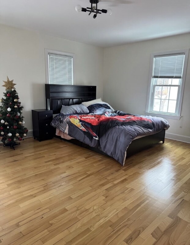 Building Photo - 1009 S Kinney Ave