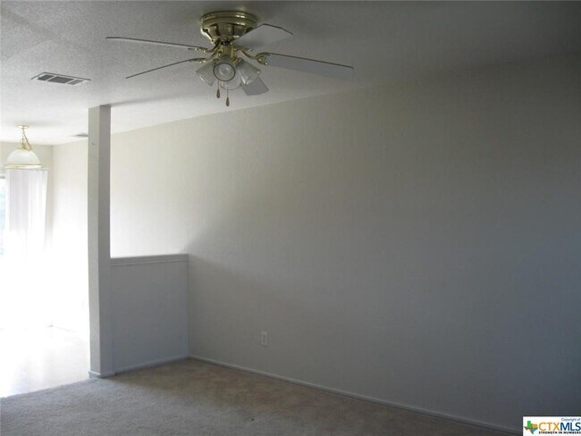 Building Photo - 5807 Redstone Dr