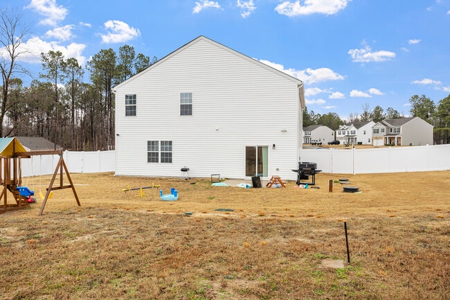 Building Photo - 68 Black Crk Dr