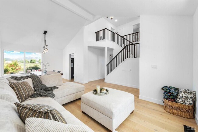 Building Photo - 2115 Oat Hill Ct