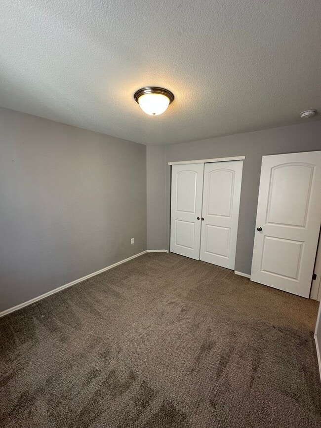 Building Photo - Beautiful 4bdrm Home In Severance