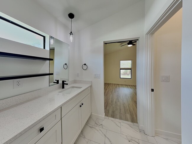 Building Photo - 2918 16th St W