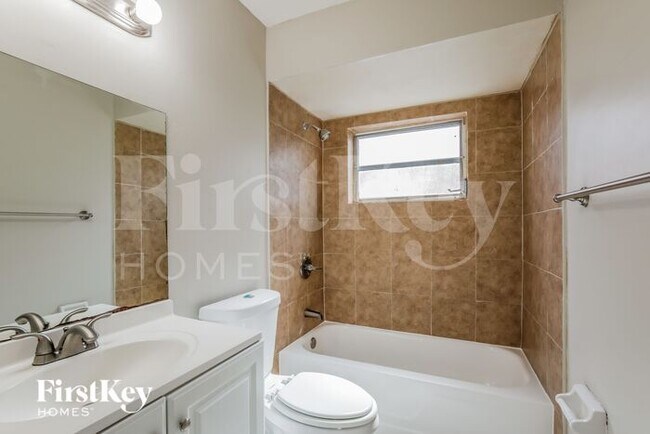 Building Photo - 9371 Northwest 35th Manor