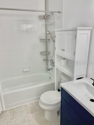 Building Photo - 37 Village Dr