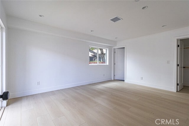 Building Photo - 11810 Gilmore St