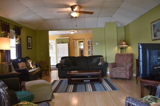 Building Photo - 25 E White Lake Dr