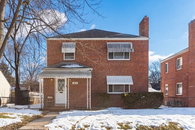 Building Photo - 364 S Chase Ave