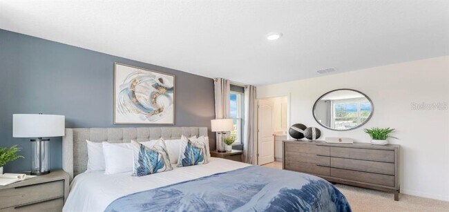 Building Photo - 526 Zinfandel Dr