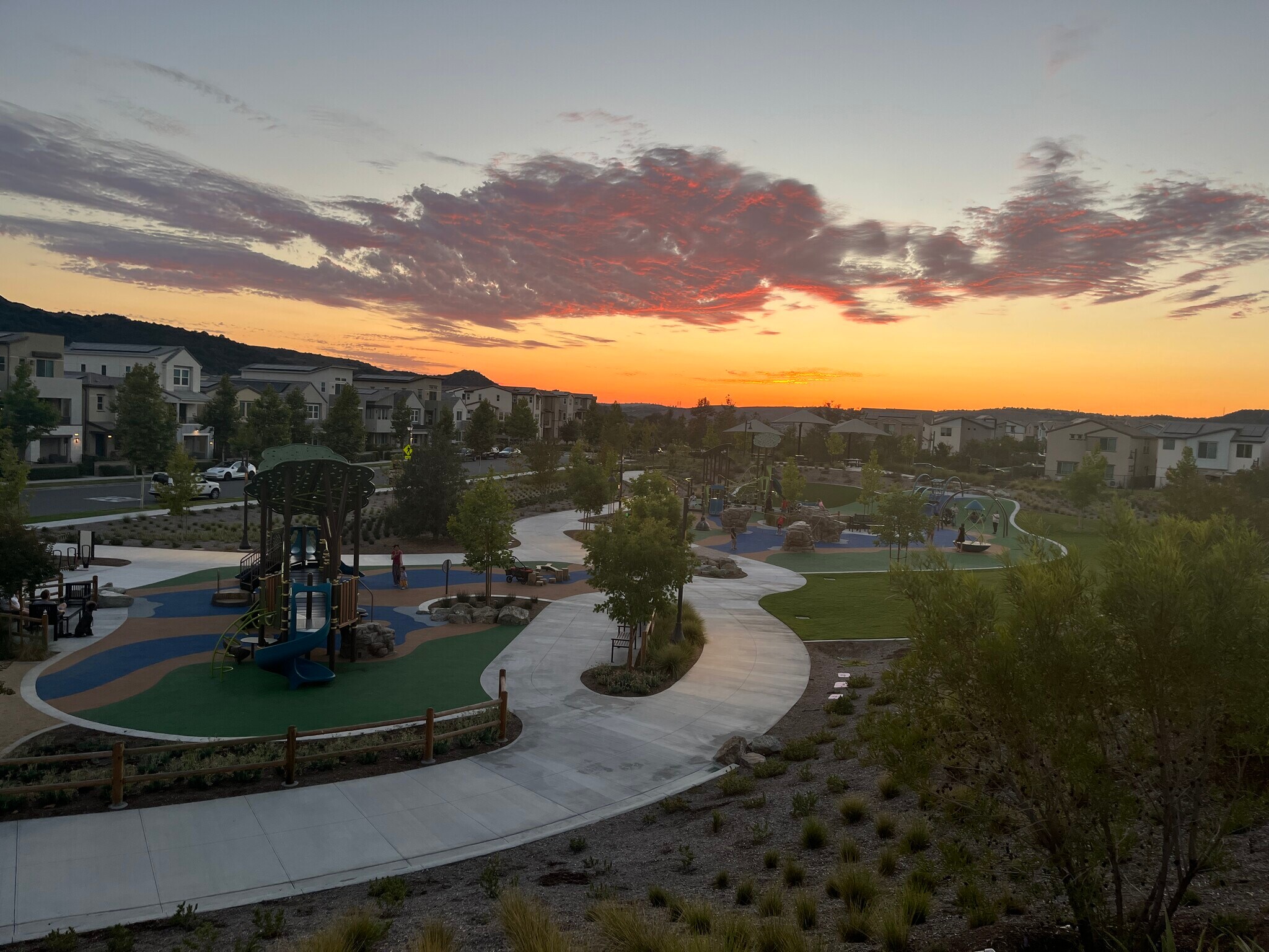 Building Photo - 2241 Horseback Rd