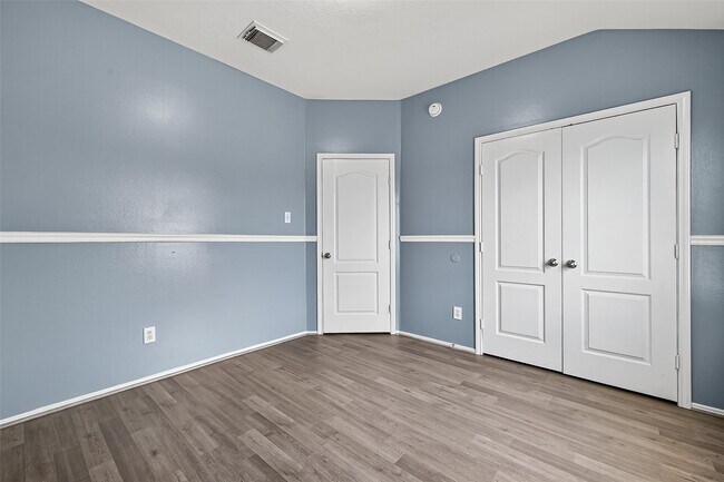 Building Photo - 18519 Bare Meadow Ln