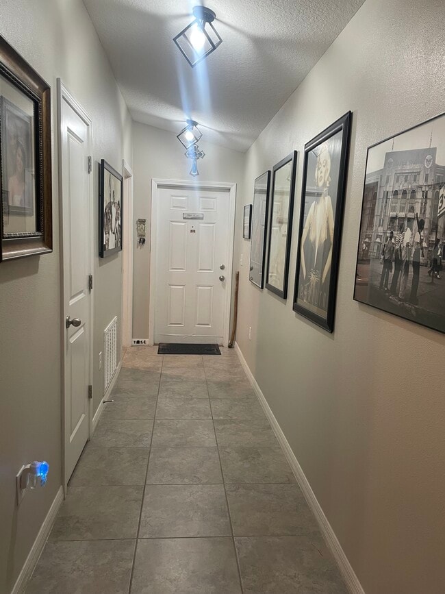 Building Photo - 17044 Yellow Pine St