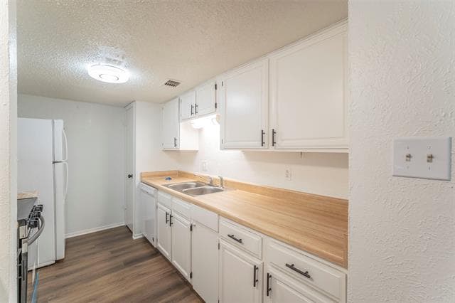 Building Photo - 1606 Choteau Cir