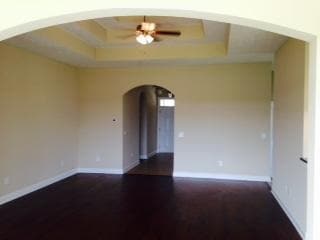 Building Photo - 162 Camrose Wy