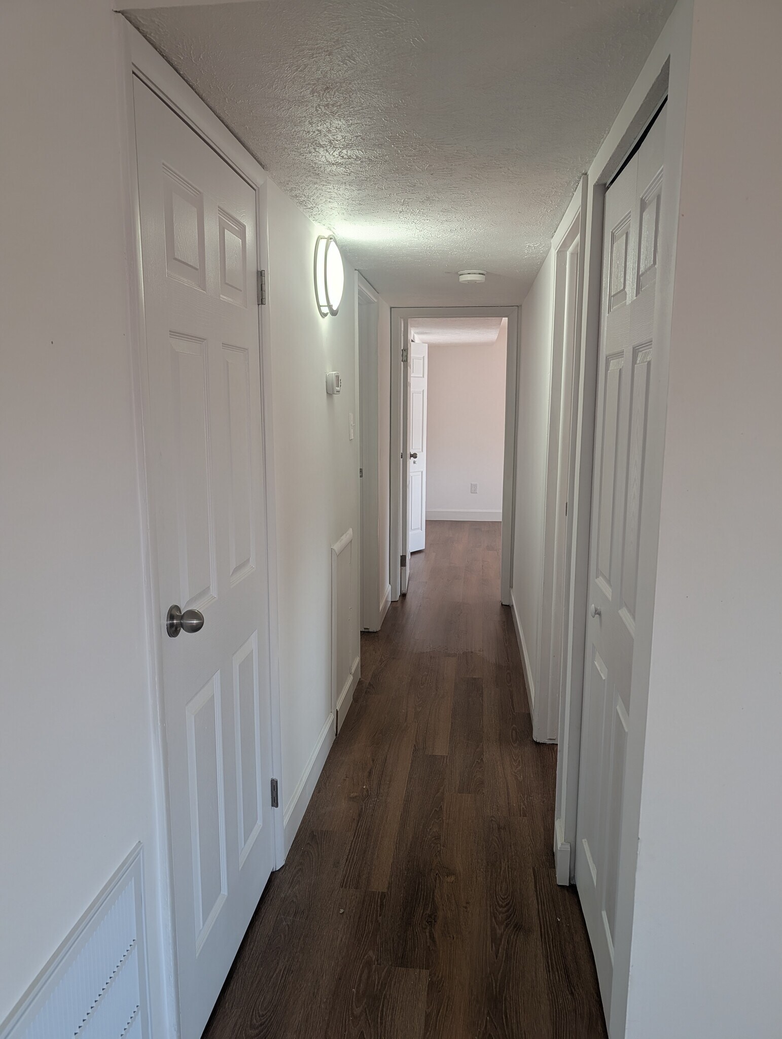 Hallway - 19609 Gunners Branch Rd