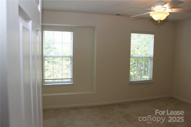 Building Photo - 11430 Pedigree Ln