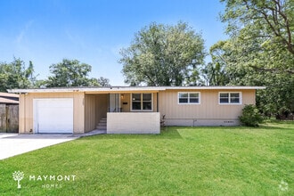 Building Photo - 3260 Caribbean Dr