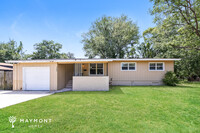 Building Photo - Charming 3-Bedroom Home Near Downtown Jack...