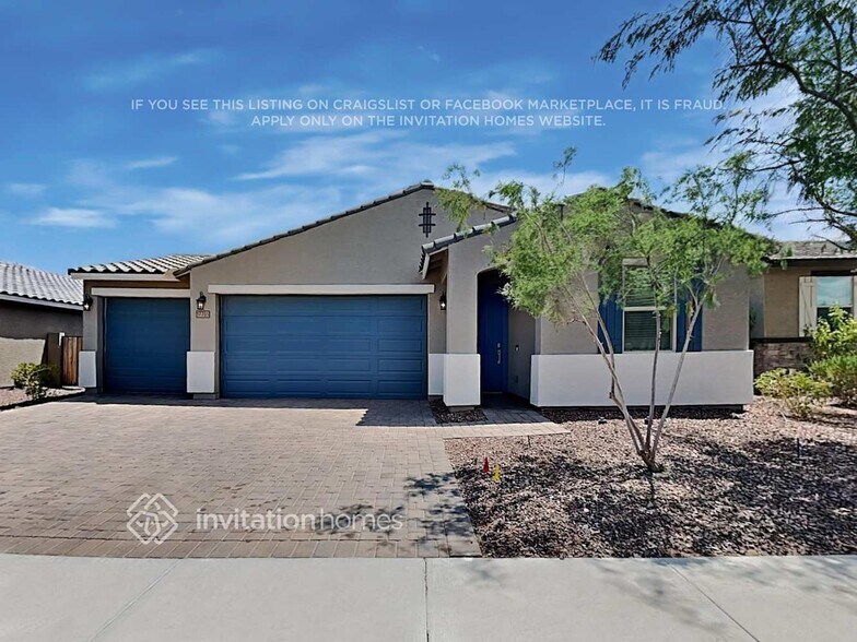Primary Photo - 17705 W Pinnacle Vista Dr